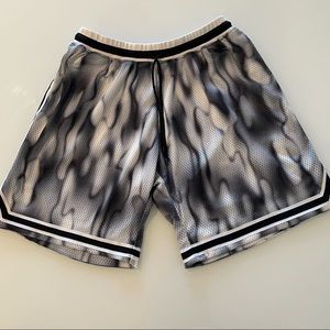 John Elliot Game Shorts ‘Smokescreen’